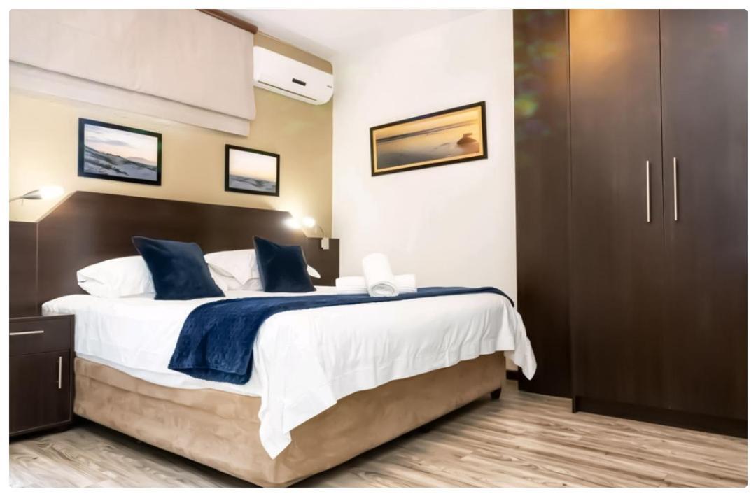 Beachwood Inn Melkbosstrand ケープタウン エクステリア 写真