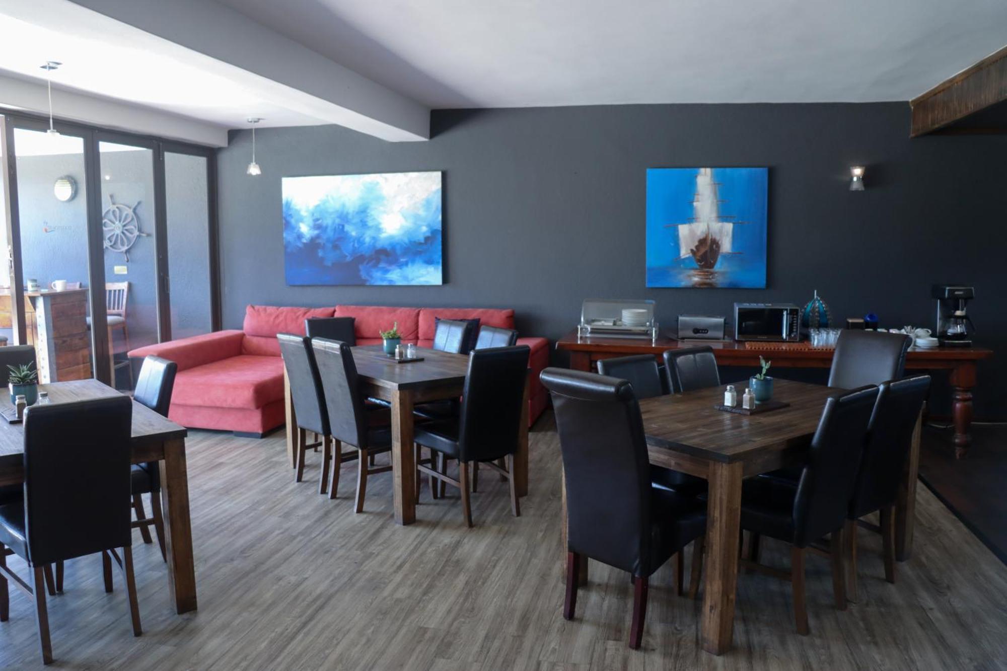 Beachwood Inn Melkbosstrand ケープタウン エクステリア 写真