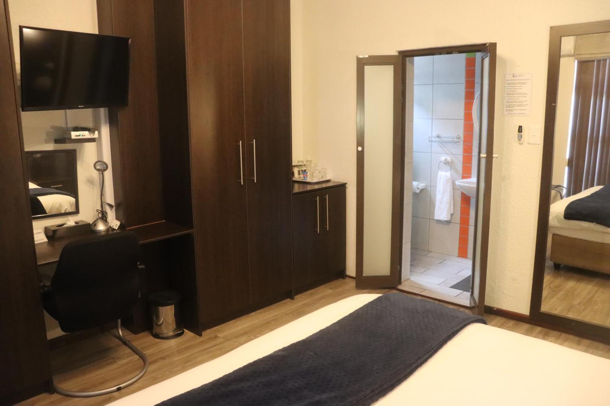 Beachwood Inn Melkbosstrand ケープタウン エクステリア 写真