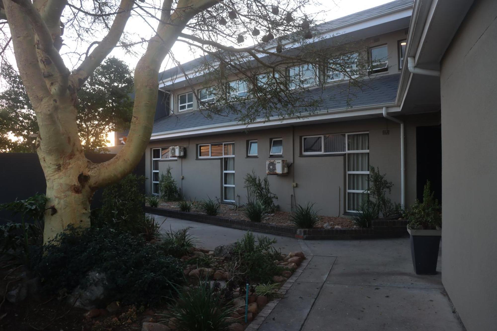 Beachwood Inn Melkbosstrand ケープタウン エクステリア 写真
